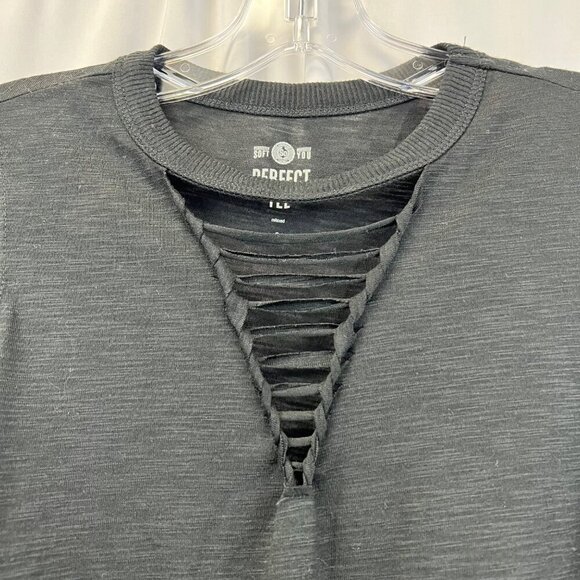 So Womens Sleeveless Slashed V-Neck Lightweight Top Black Small New - Picture 3 of 8